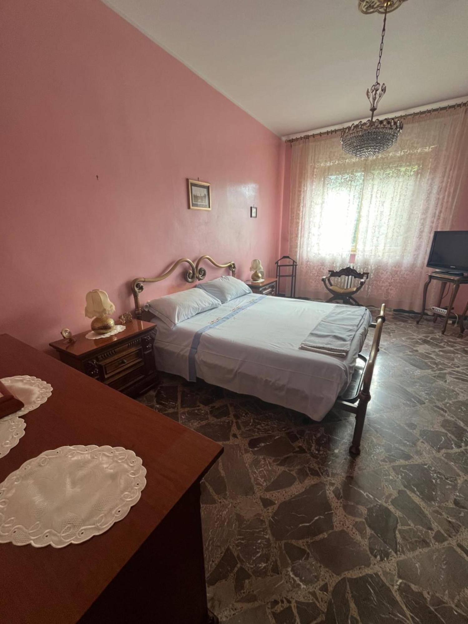 Ferienwohnung La Casa Di Anna Brindisi Exterior foto